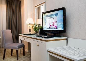 New Plum Garden Seasons Hotel - Shenzhen Zhucun (Guangdong) Exterior photo